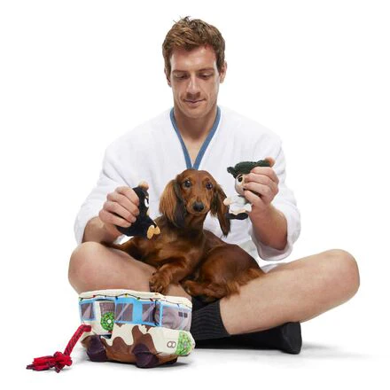 Cousin Eddie Comes to Town Plush Tug Dog Toy - Image 3