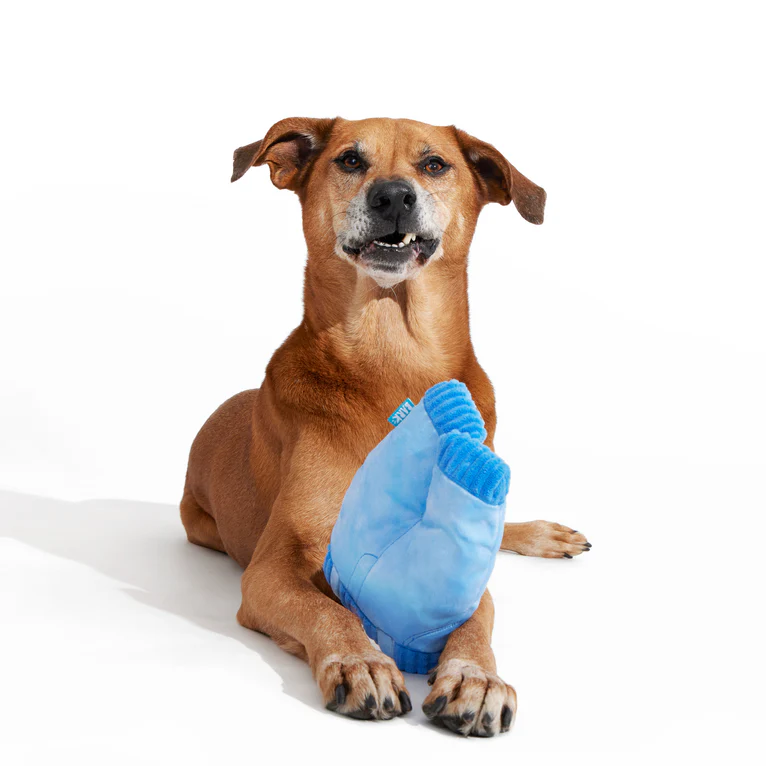Squeaky Clean Mom Jeans Plush Tug Dog Toy - Image 4